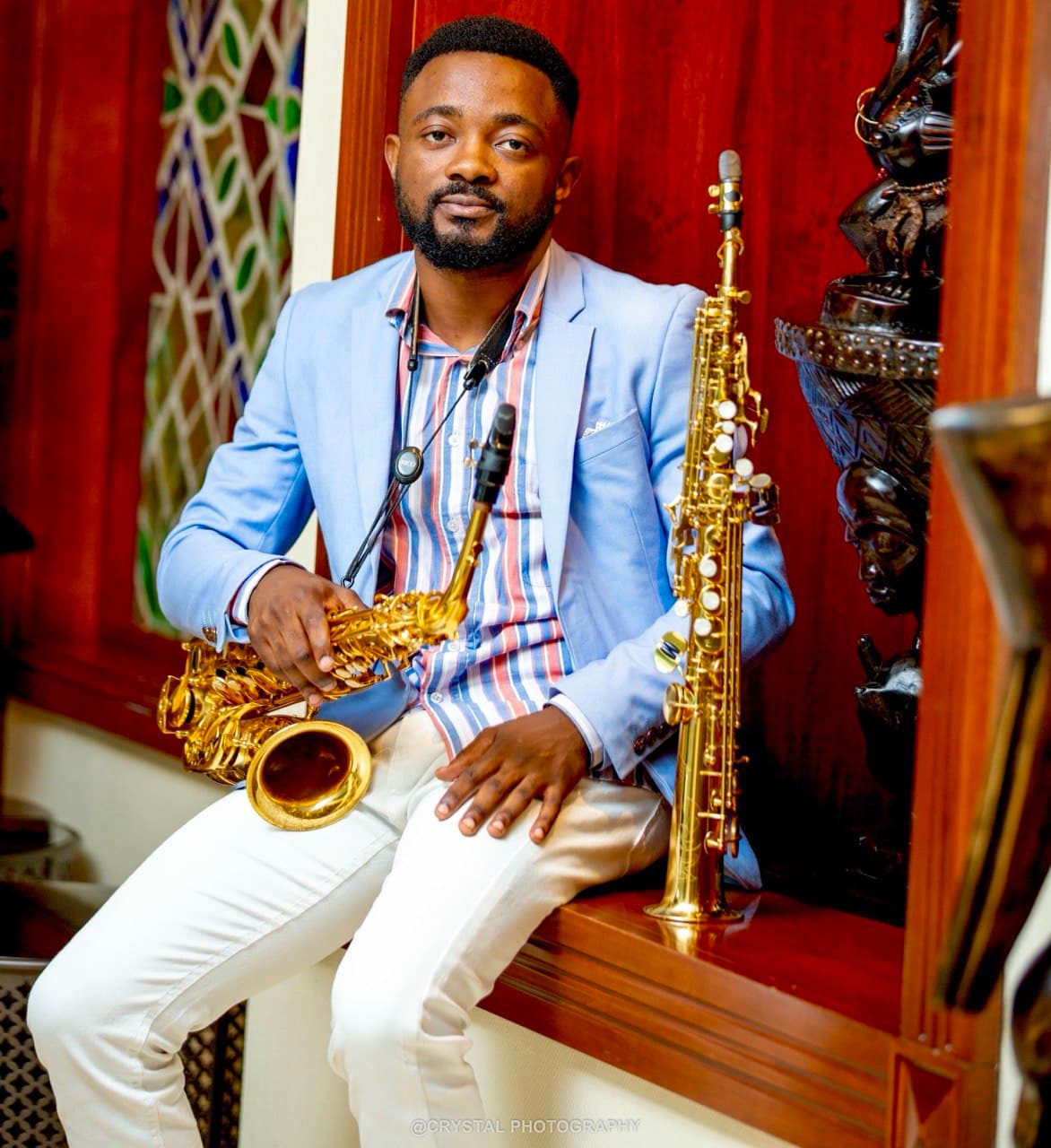 Espoir CIBEMBE performing